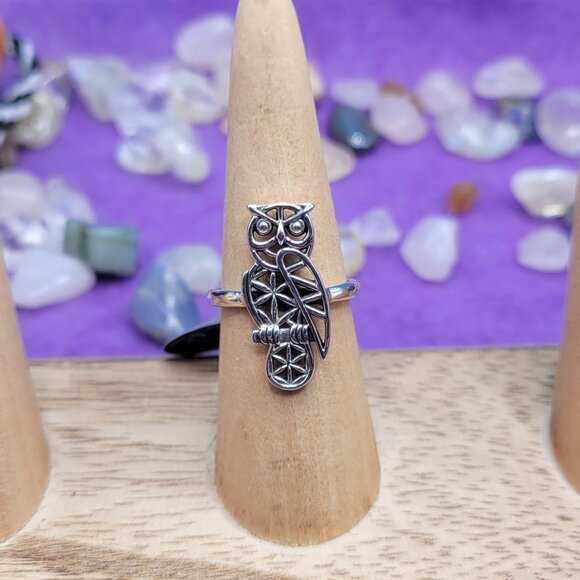 Owl Flower of Life Sterling Silver Ring, Sizes 6 & 7 - Picture 2 of 3